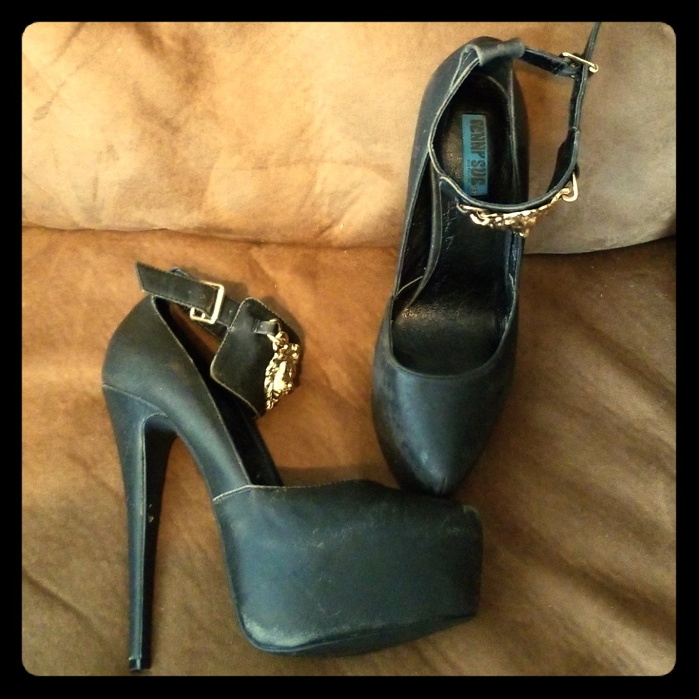 Black heels